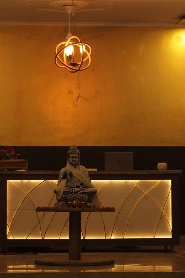 Nammastay Traveller'S Hub Tapovan Exterior photo